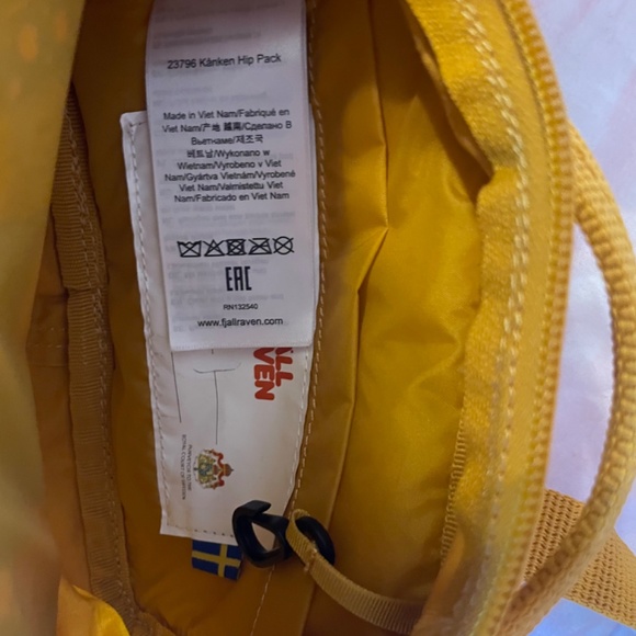 Yellow Fjallraven Kanken Fanny pack - Picture 5 of 5